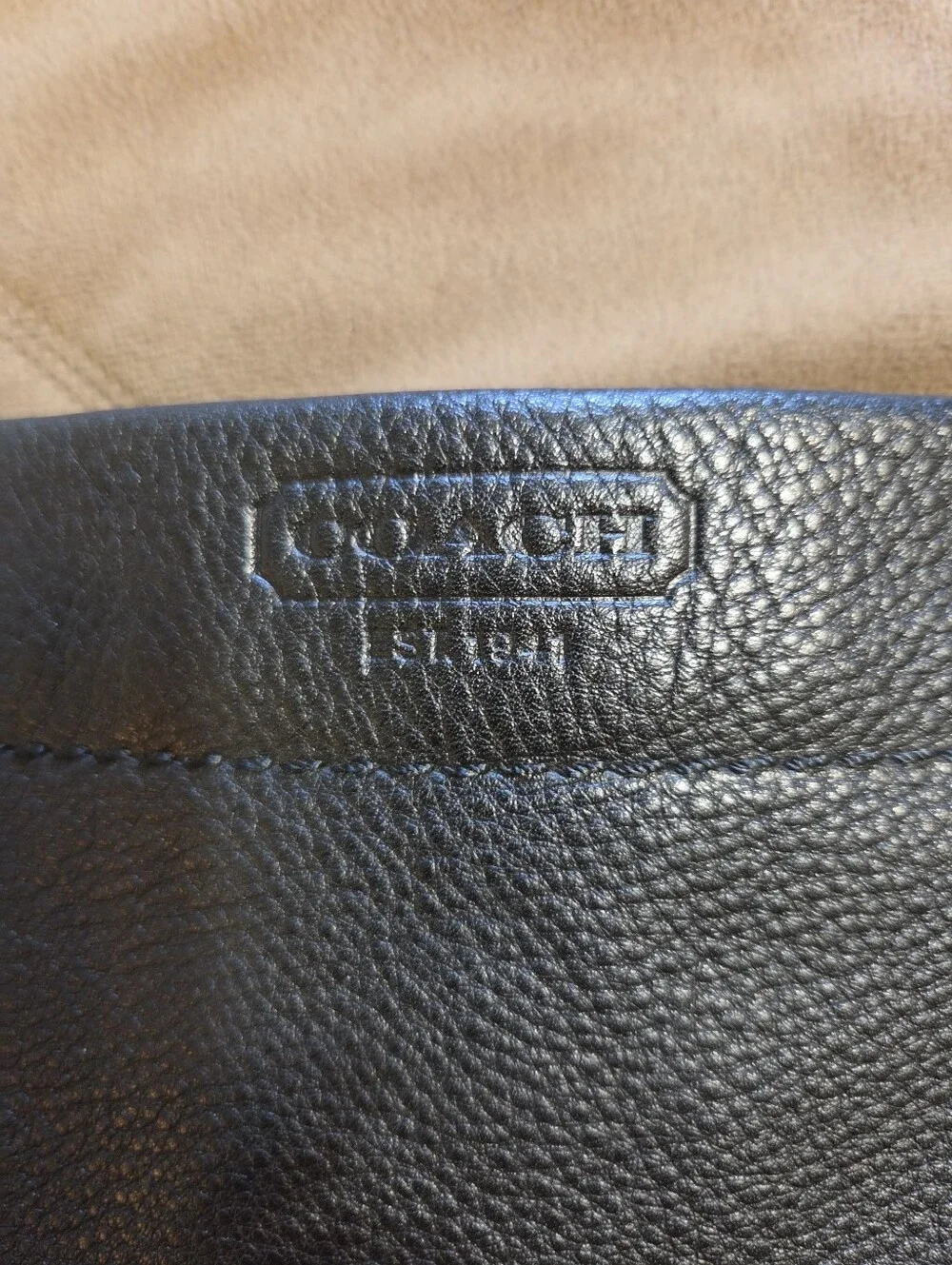 Coach Carly Medium Black Leather Shoulder Bag - Women's Classic Carry F15251.